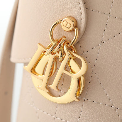 Dior Medium Dior Voyage Bag