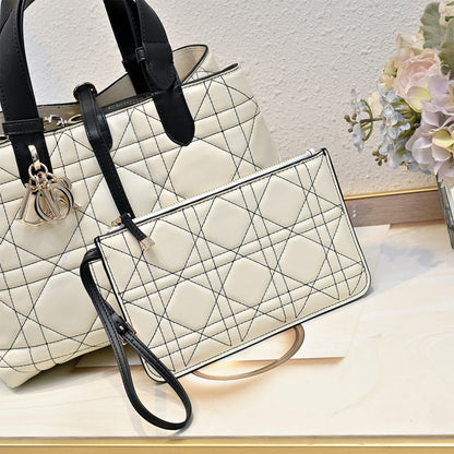 Dior Medium Dior Toujours Bag