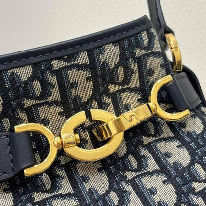 MEDIUM C’EST DIOR BAG