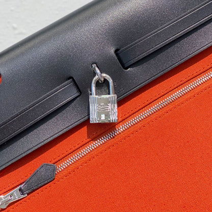 HERMES Herbag Zip 31 bag