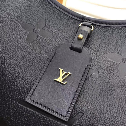 LV CARRYALL PM – EXCLUSIVELY ONLINE