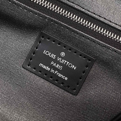LV Dopp Kit