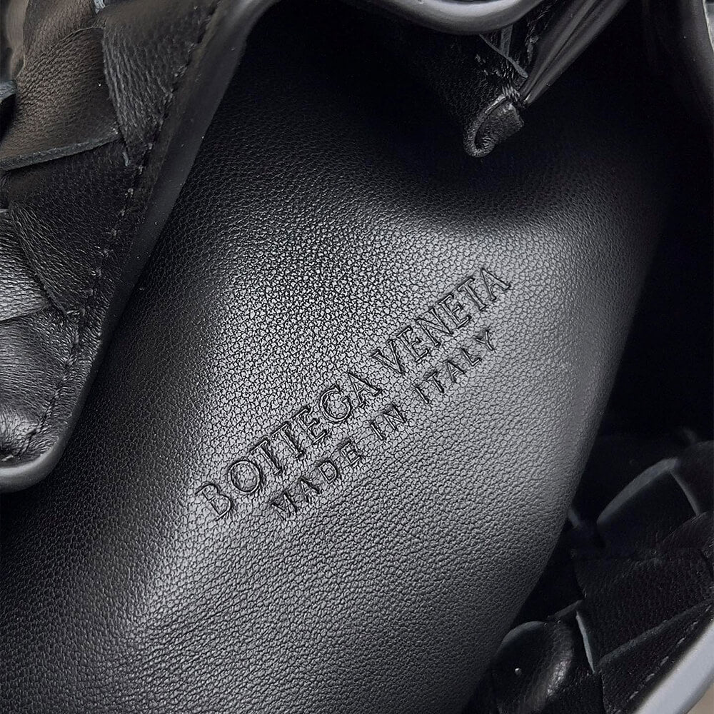 Bottega Veneta Small Parachute(HIGH-END GRADE)