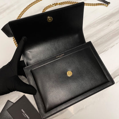 SUNSET MEDIUM CHAIN BAG IN SMOOTH LEATHER