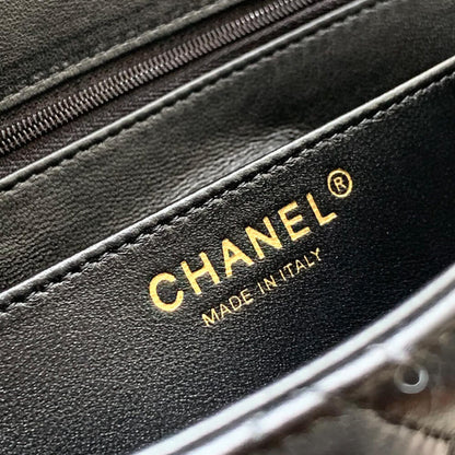 CHANEL Small Flap Bag(HIGH-END GRADE)