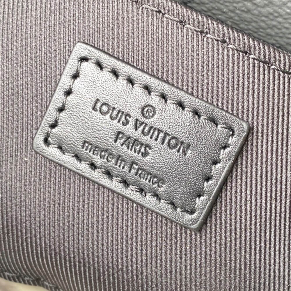 LV Pulse Wearable Wallet G65