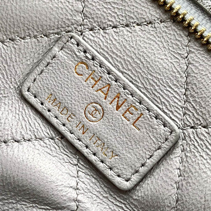 CHANEL Clutch With Chain(HIGH-END GRADE)