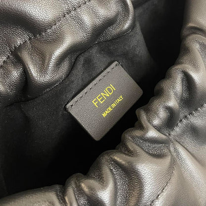 Fendi Mamma Baguette Small(high-end grade)