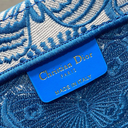 Medium Dior Book Tote