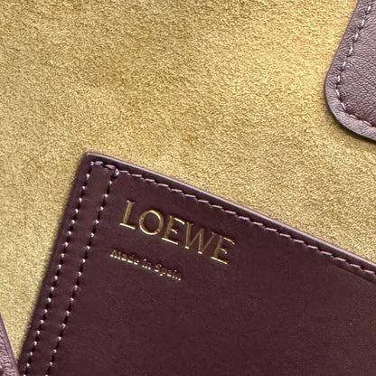LOEWE Medium Pebble bucket in smooth calfskin(high-end grade)