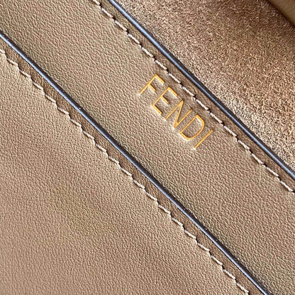 FENDI Peekaboo Soft Small(HIGH-END GRADE)