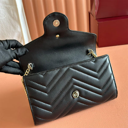 GG Marmont wallet on chain