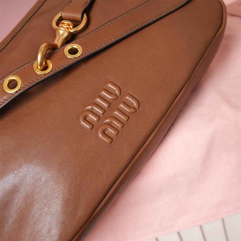 MIUMIU Regular Aventure nappa leather bag(HIGH-END GRADE)
