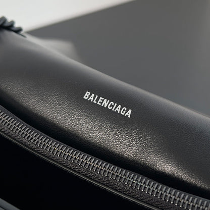 Balenciaga Women’s Crush Chain Bag Medium(HIGH-END GRADE)