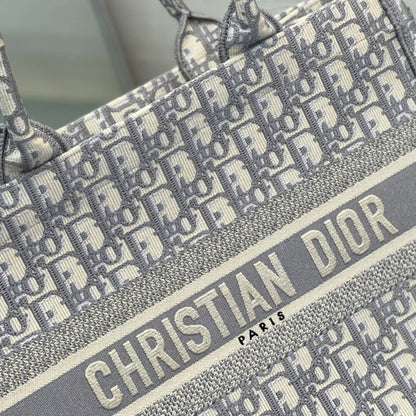 MEDIUM DIOR BOOK TOTE