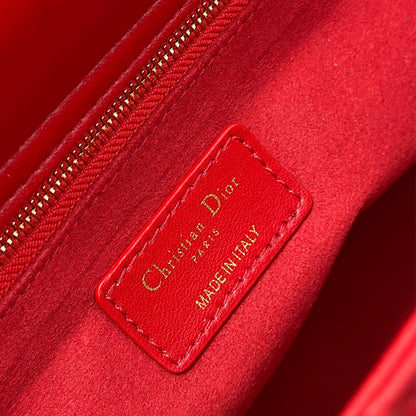 Dior Large Lady Dior Bag(HIGH-END GRADE)