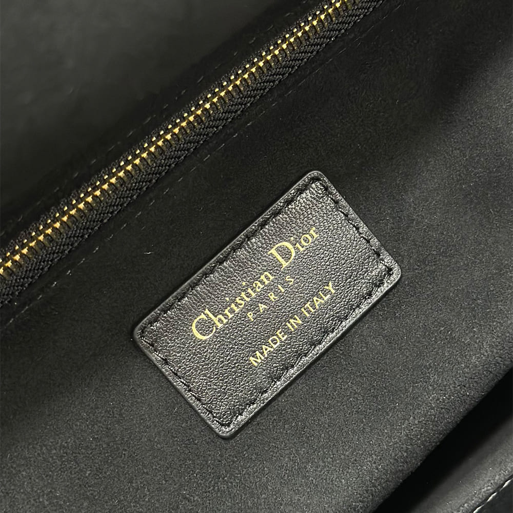 Dior Large Lady Dior Bag(HIGH-END GRADE)