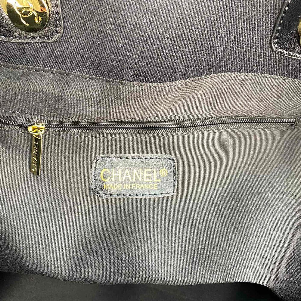 CHANEL MEDIUM DEAUVILLE TOTE