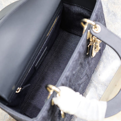 Medium Lady Dior Bag