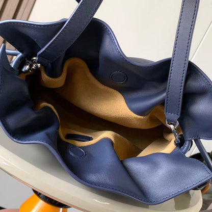 LOEWE Medium Flamenco clutch in nappa calfskin(HIGH-END GRADE)