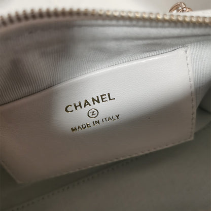 CHANEL Clutch with Chain(HIGH-END GRADE)