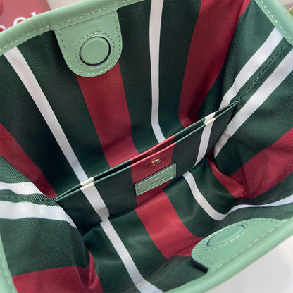 GG Emblem mini bucket bag
