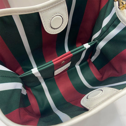 GG Emblem mini bucket bag