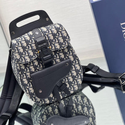 GALLOP SLING BAG