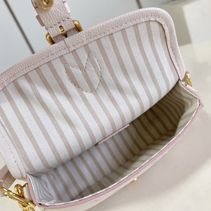 LV Nano Diane