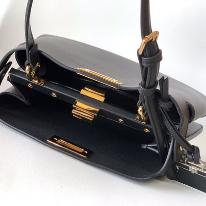 FENDI Peekaboo Soft Small(HIGH-END GRADE)