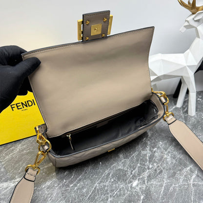 Fendi Baguette