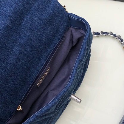 CHANEL 19 Handbag
