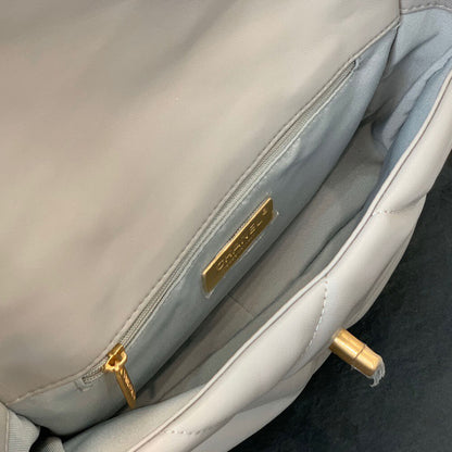 CHANEL 19 Handbag