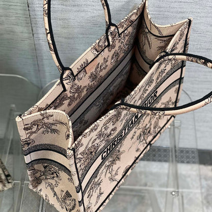 LARGE DIOR BOOK TOTE
