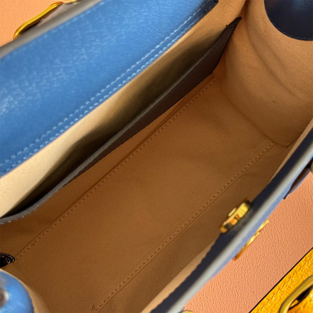 Gucci New Diana medium tote bag(HIGH-END GRADE)