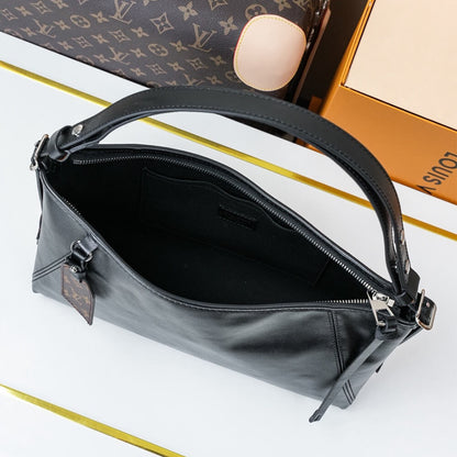 LV CarryAll East West