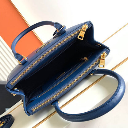 Medium Prada Galleria Saffiano leather bag
