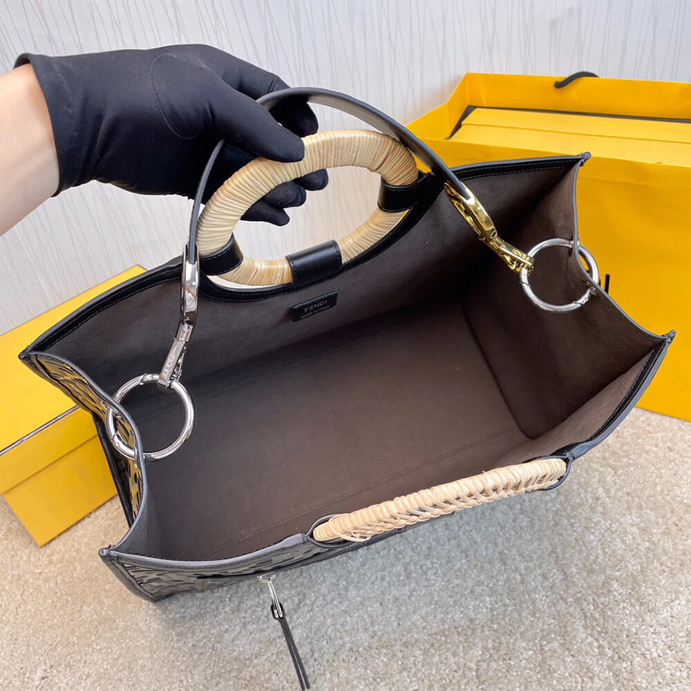 Fendi Medium Runaway Shopper Bag